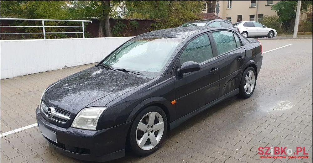 2003' Opel Vectra 1.6 Comfort photo #1