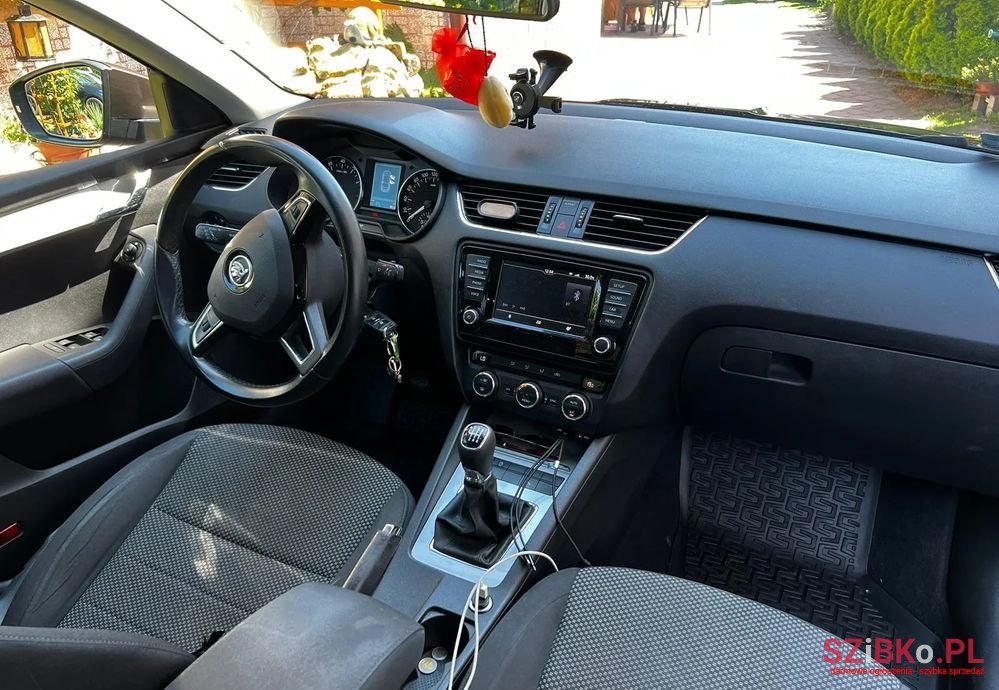 2016' Skoda Octavia photo #6