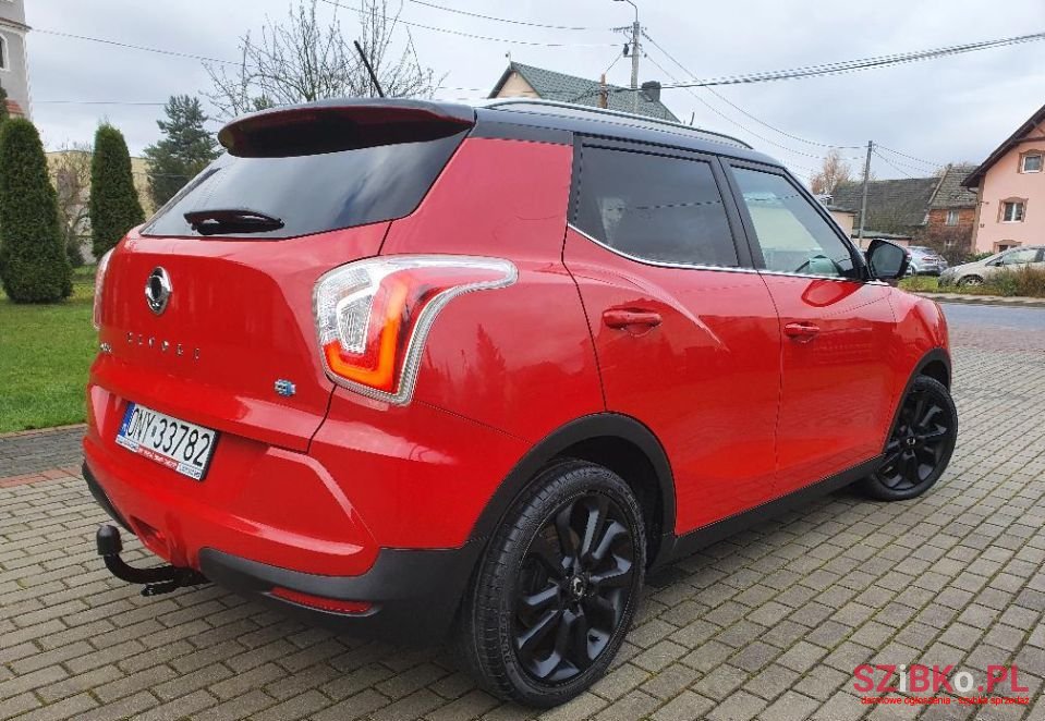 2016' SsangYong Tivoli photo #2