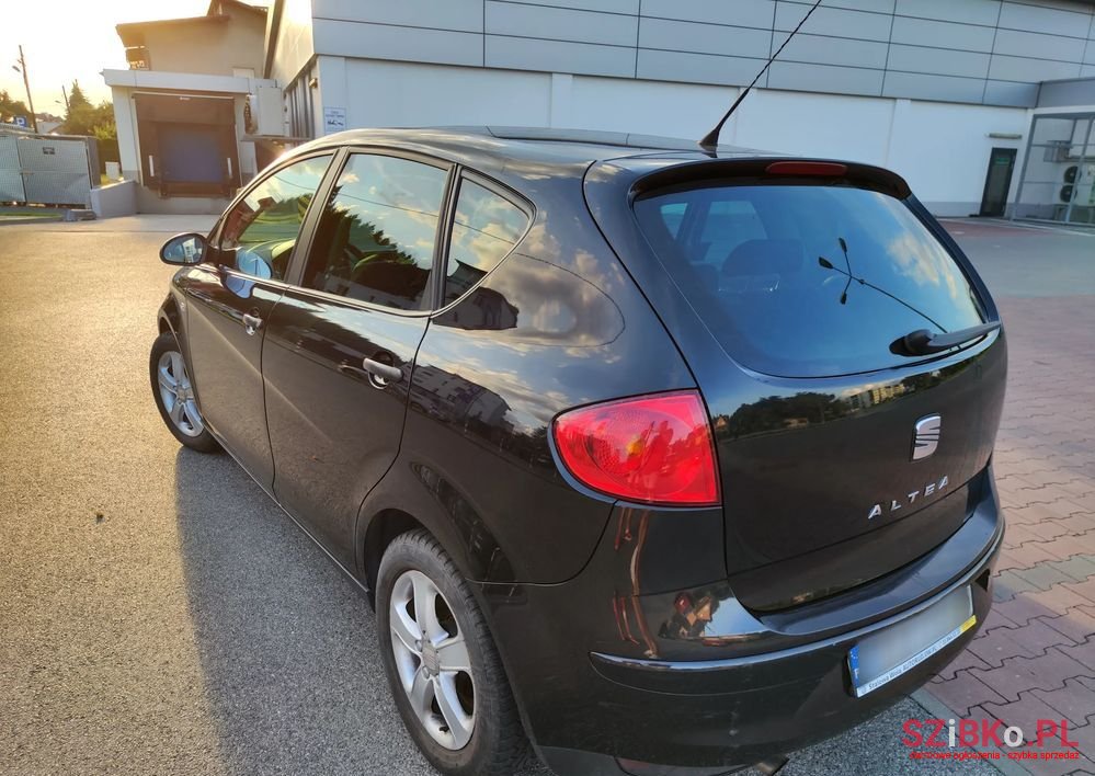 2008' SEAT Altea photo #6