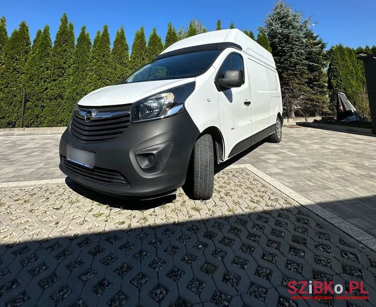 2015' Opel Vivaro photo #1