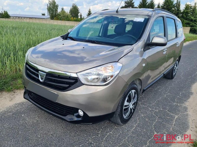 2013' Dacia Lodgy Dci 110 Prestige photo #1