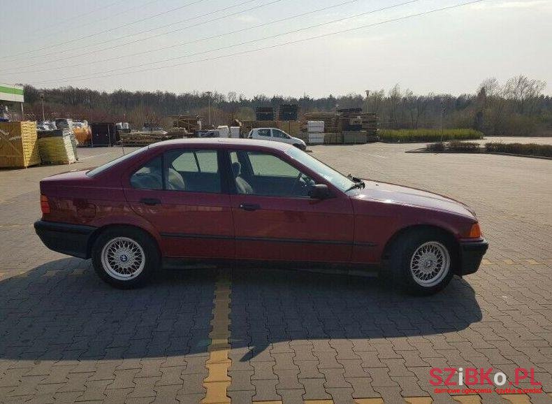1991' BMW 316 photo #1