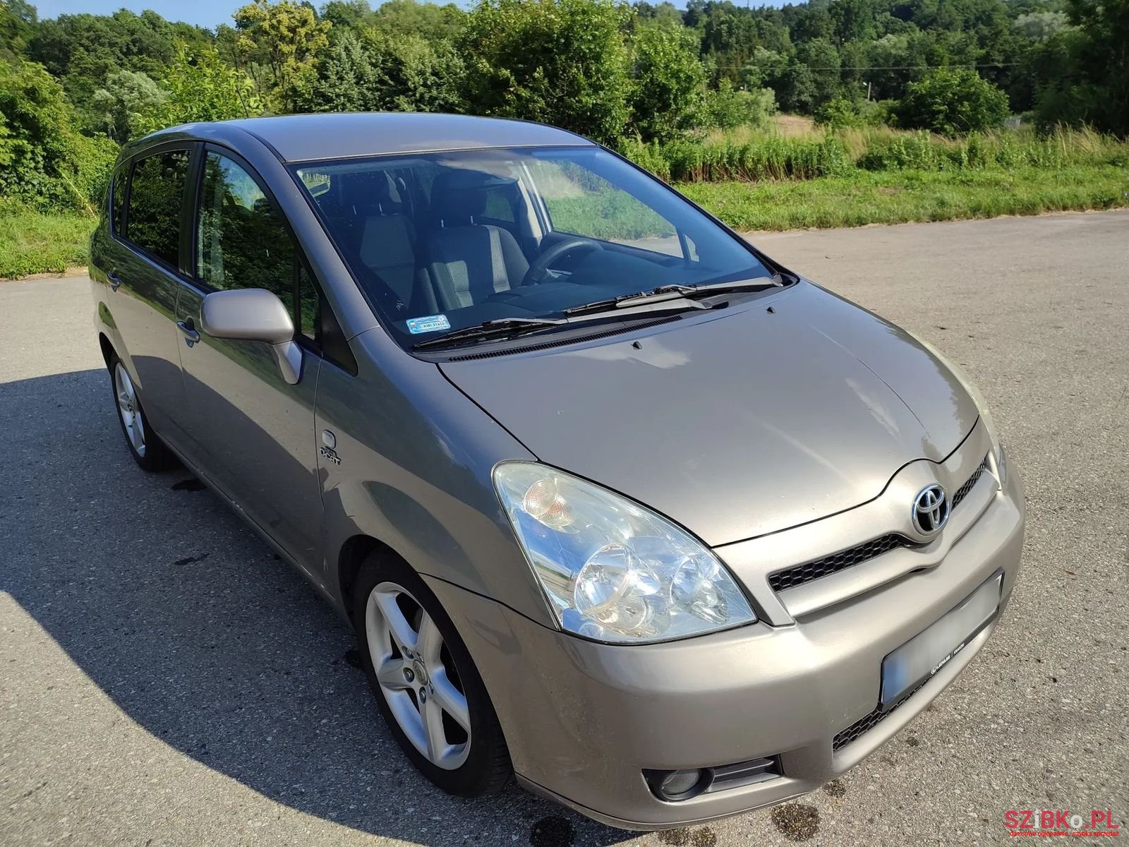 2007' Toyota Corolla Verso photo #3