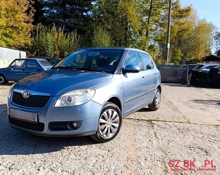 2007' Skoda Fabia 1.4 16V Sport photo #1