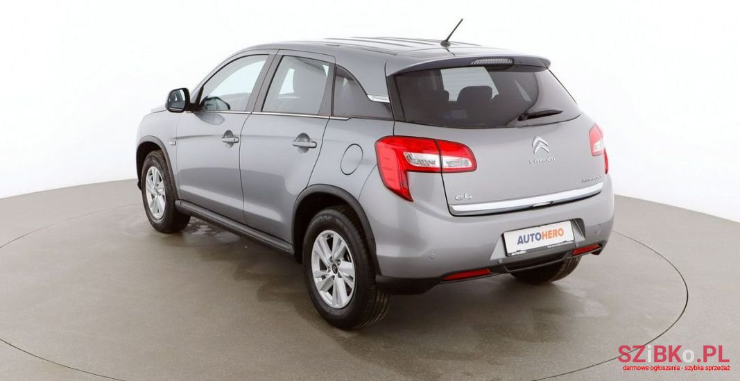 2014' Citroen C4 Aircross photo #3