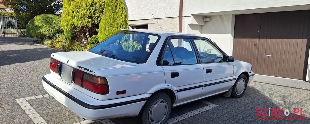 1991' Toyota Corolla photo #2