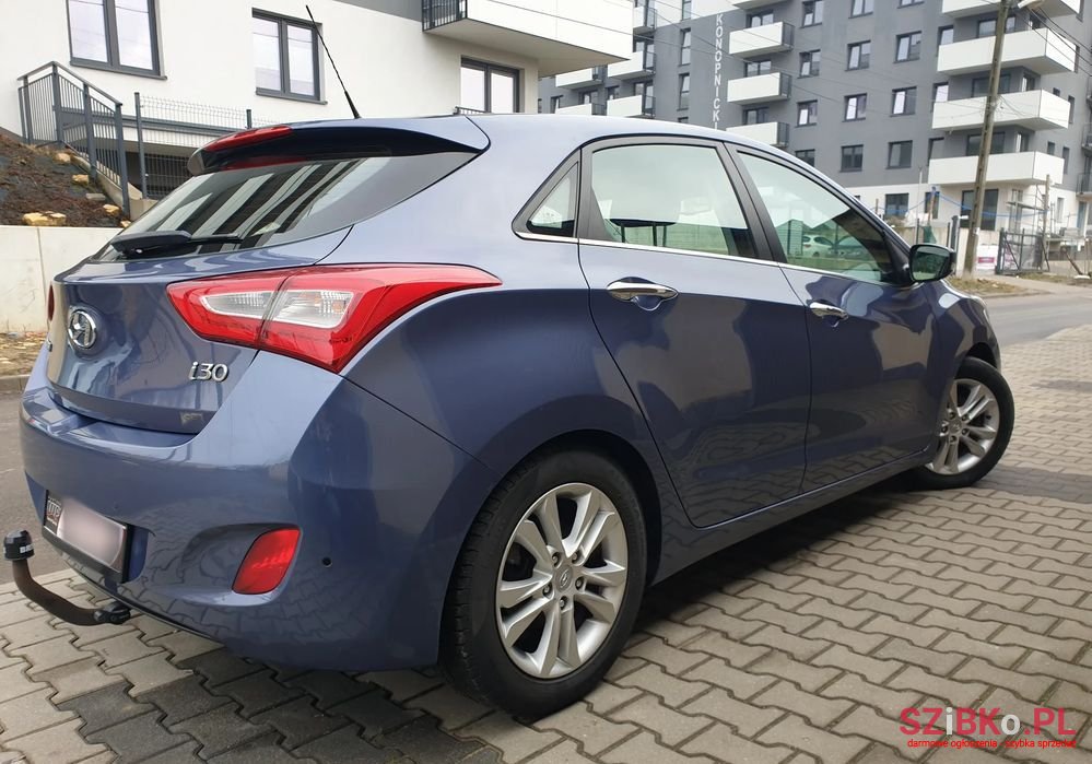 2013' Hyundai i30 photo #3