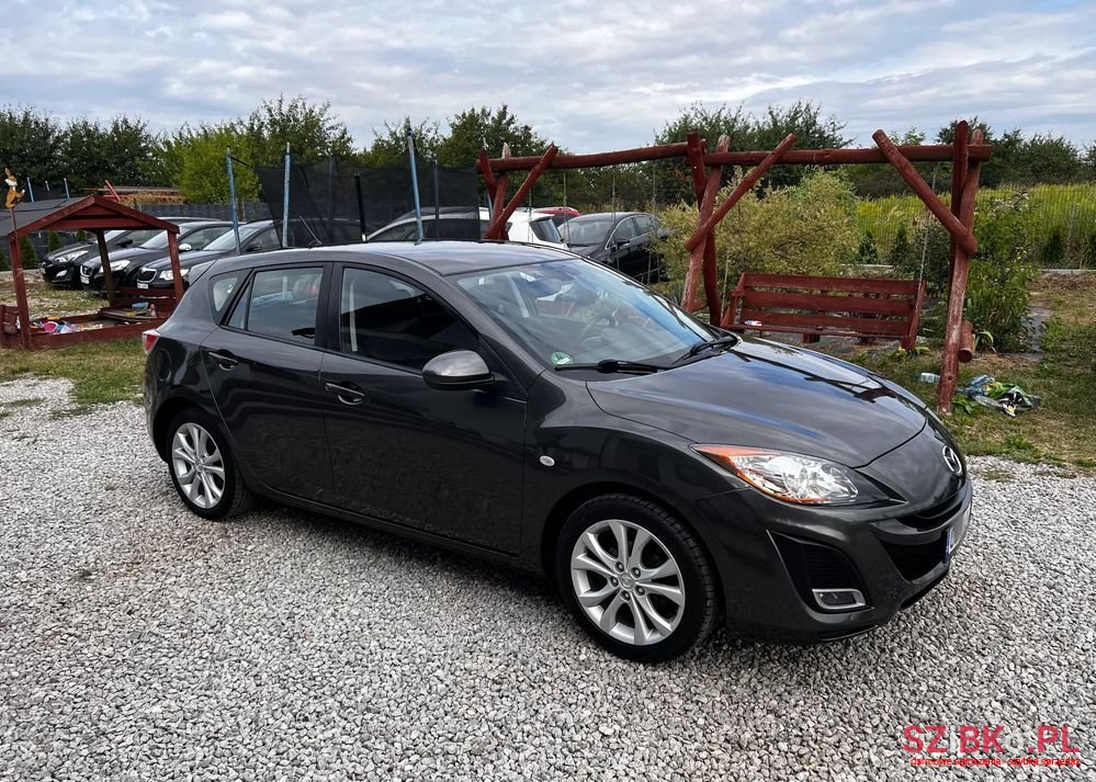 2011' Mazda 3 Exclusive photo #6