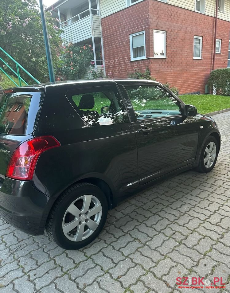 2010' Suzuki Swift 1.3 Glx / Comfort photo #5