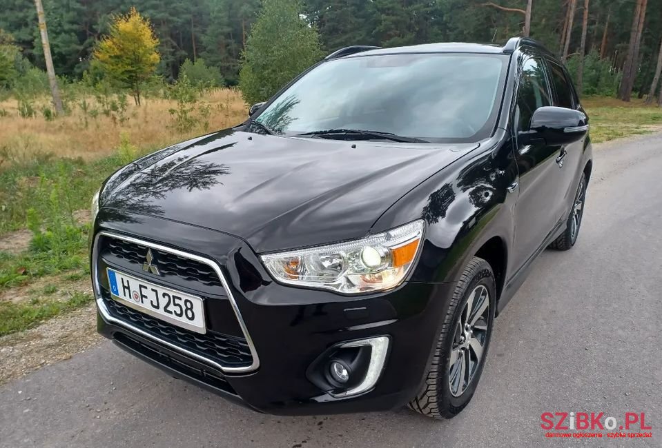 2014' Mitsubishi ASX photo #1