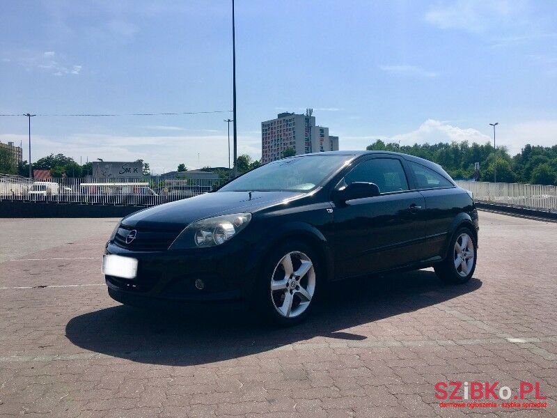 2005' Opel Astra photo #1