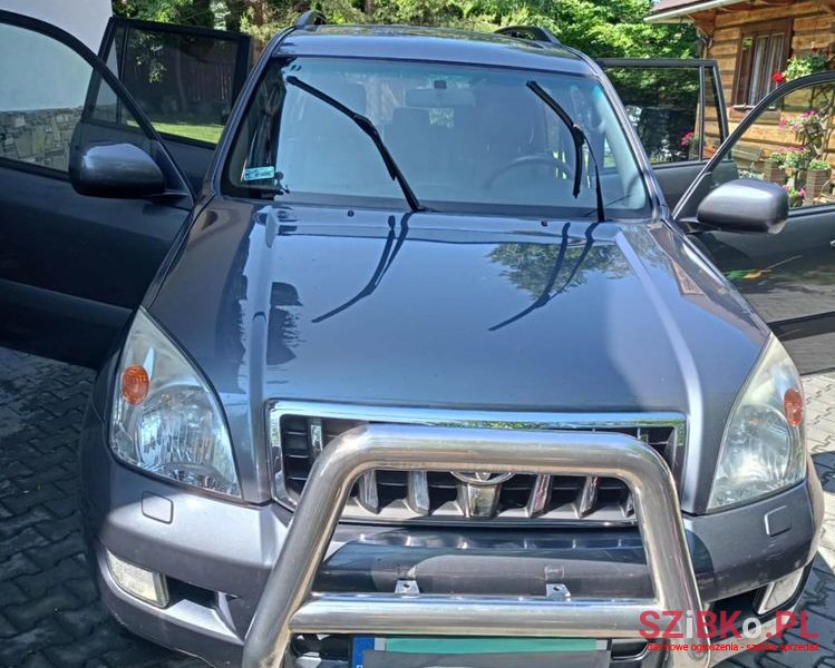 2007' Toyota Land Cruiser photo #2