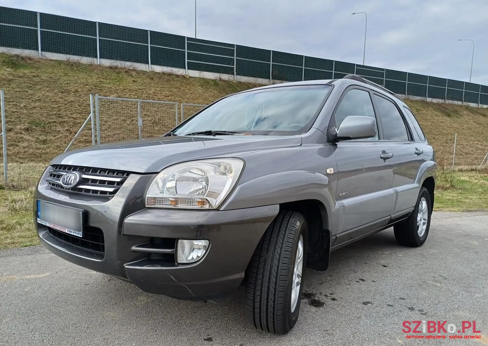 2005' Kia Sportage photo #1