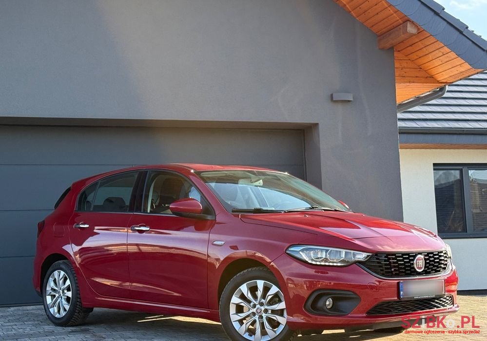 2016' Fiat Tipo photo #5