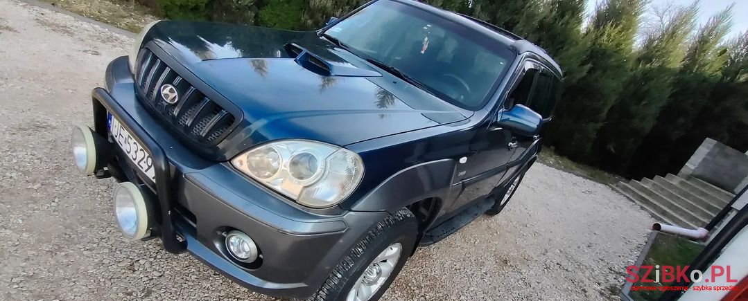 2003' Hyundai Terracan photo #3