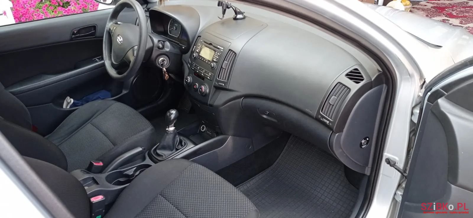 2010' Hyundai i30 photo #6