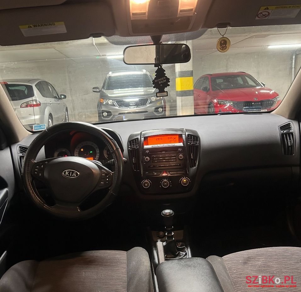 2008' Kia Ceed photo #6