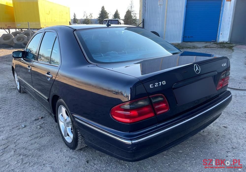 2001' Mercedes-Benz E-Class photo #6