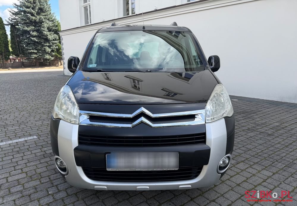 2010' Citroen Berlingo Multispace photo #4
