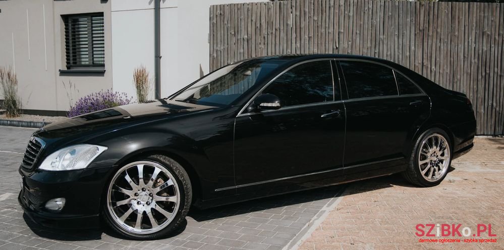 2006' Mercedes-Benz S-Class 500 L photo #2
