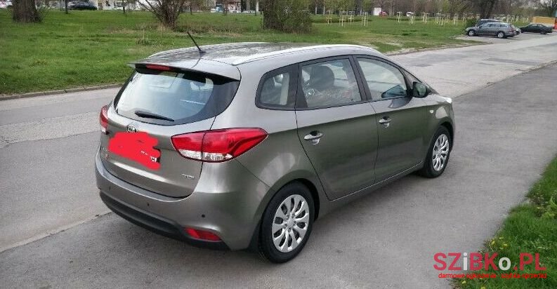 2014' Kia Carens photo #1