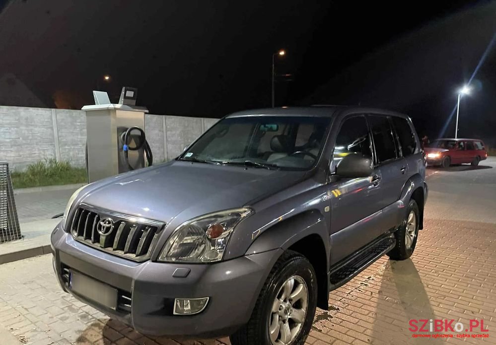 2007' Toyota Land Cruiser photo #2