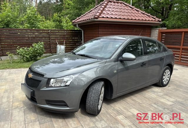 2009' Chevrolet Cruze 2.0 Vdci Base photo #1