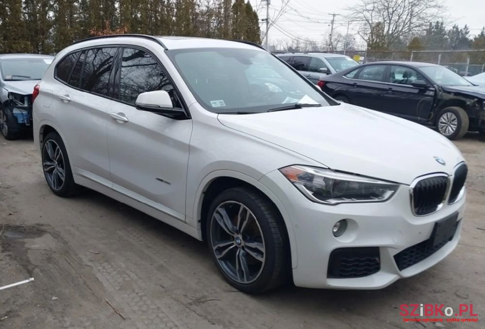 2017' BMW X1 photo #2
