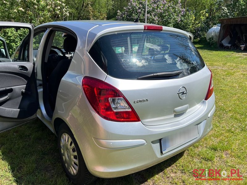 2010' Opel Corsa photo #4