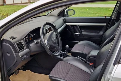 2004' Opel Vectra 1.8 Gts