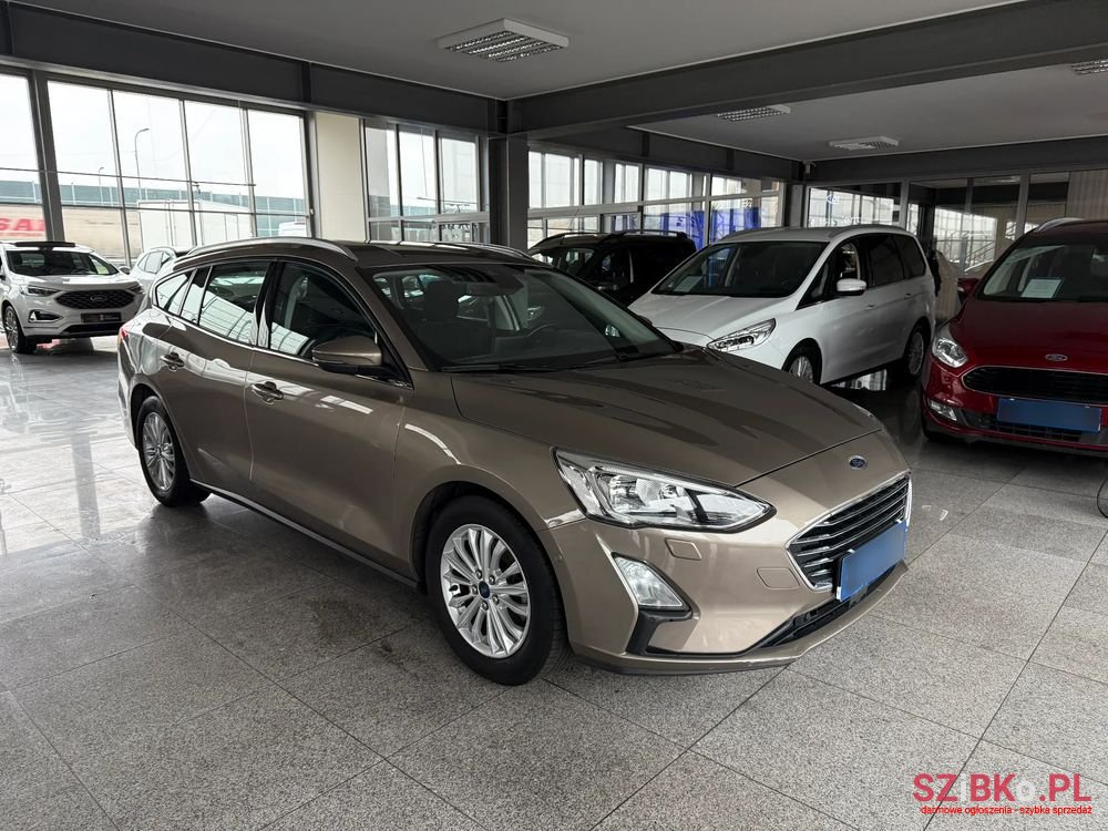 2019' Ford Focus photo #2
