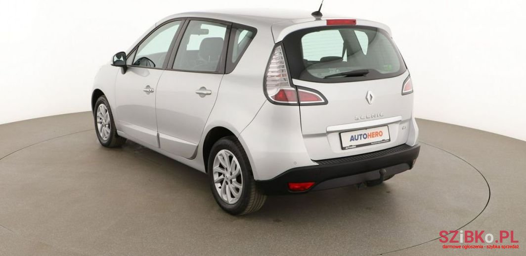 2012' Renault Scenic photo #3