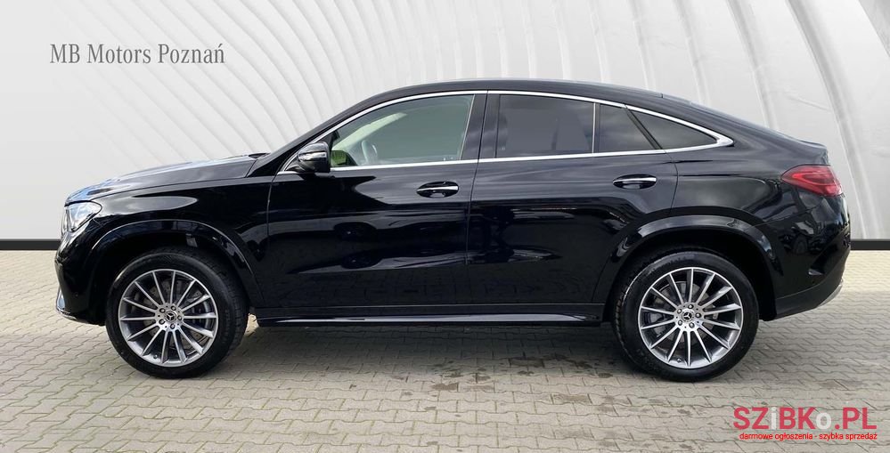 2023' Mercedes-Benz GLE photo #2