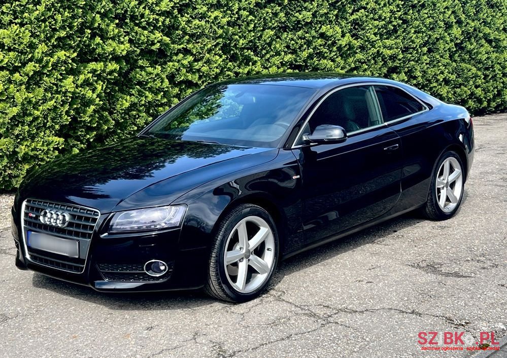 2010' Audi A5 2.0 Tdi photo #2