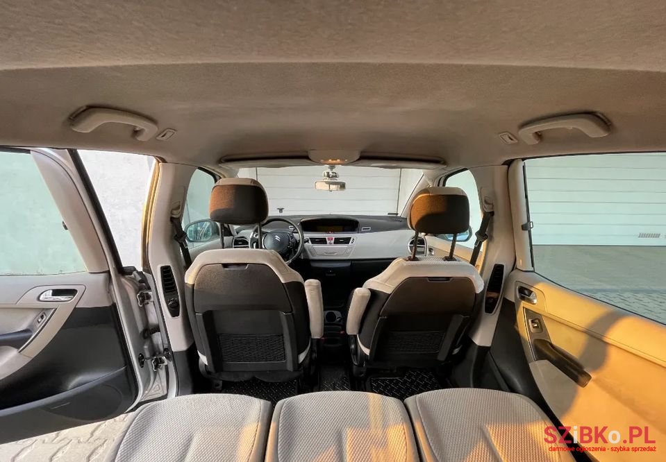 2007' Citroen C4 Picasso photo #1