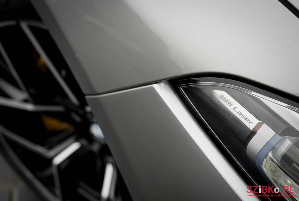 2020' BMW M8 Competition photo #5