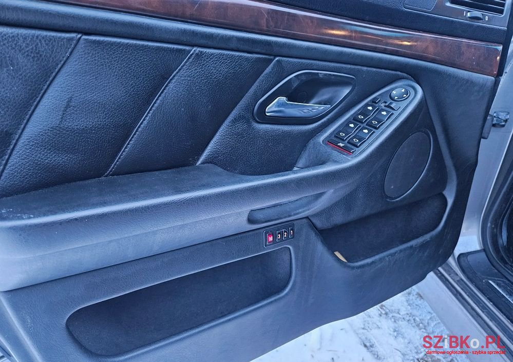 2002' BMW 5 Series photo #6