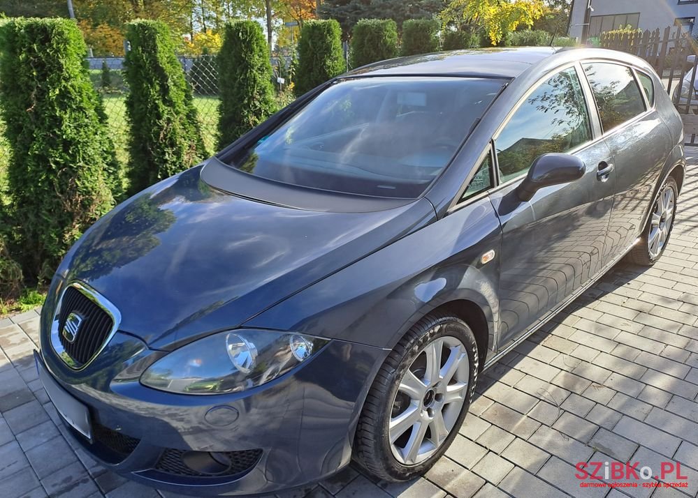 2008' SEAT Leon 1.6 Style photo #2