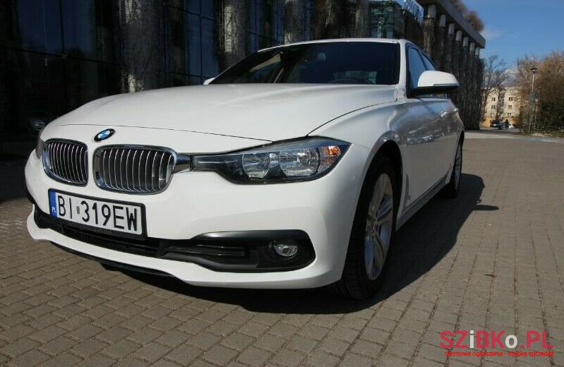 2016' BMW Seria 3 photo #1