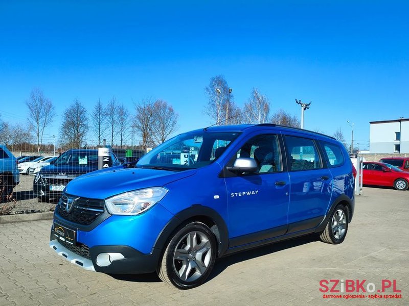 2019' Dacia Lodgy photo #1