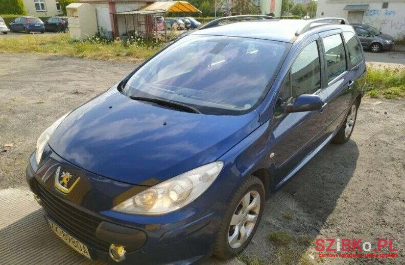 2005' Peugeot 307 photo #1
