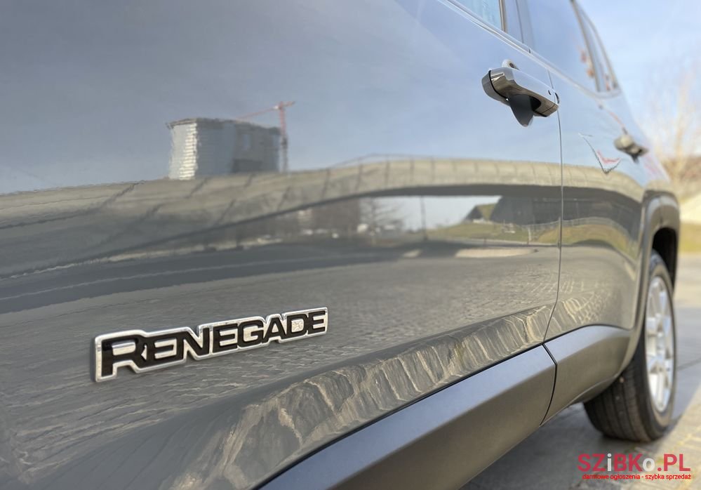 2021' Jeep Renegade photo #6