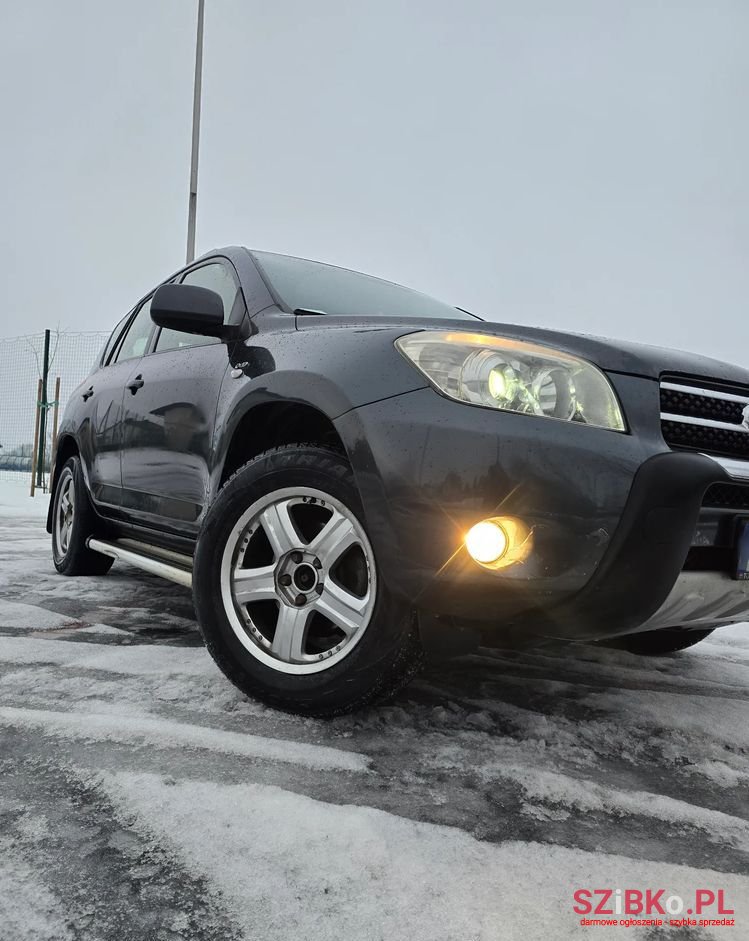 2007' Toyota RAV4 2.2 D-4D Premium photo #5