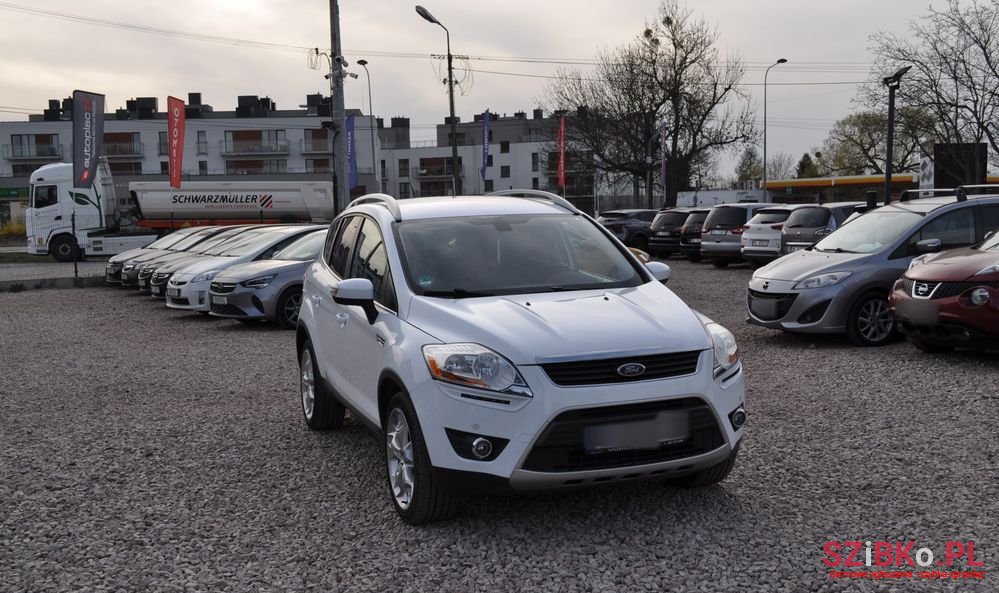 2011' Ford Kuga photo #3