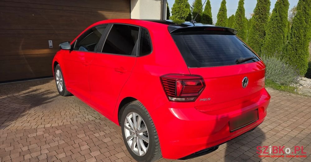2018' Volkswagen Polo photo #6