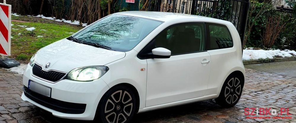2017' Skoda Citigo 1.0 Elegance photo #5