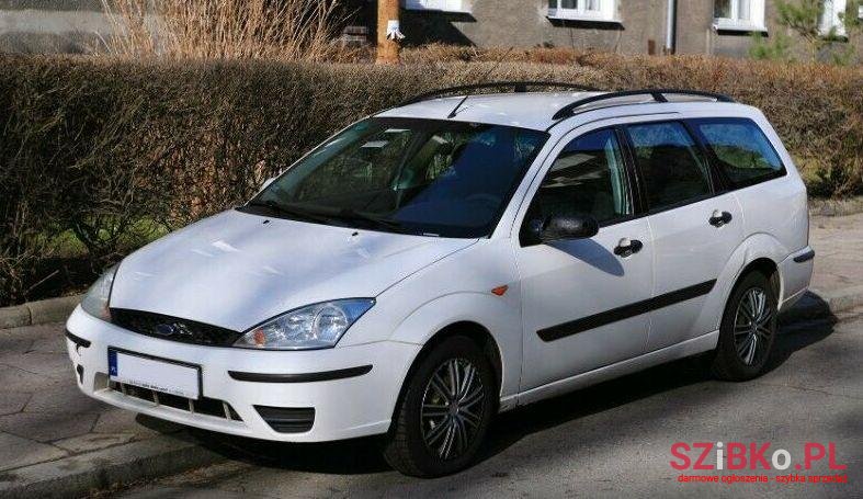 2003' Ford Focus photo #2