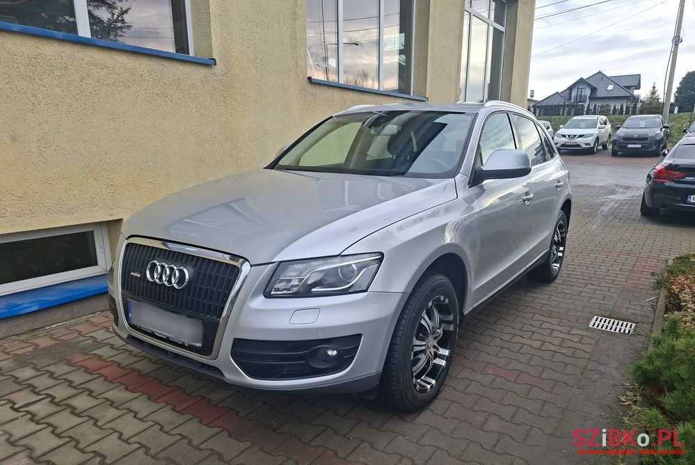 2010' Audi Q5 2.0 Tdi Quattro photo #2