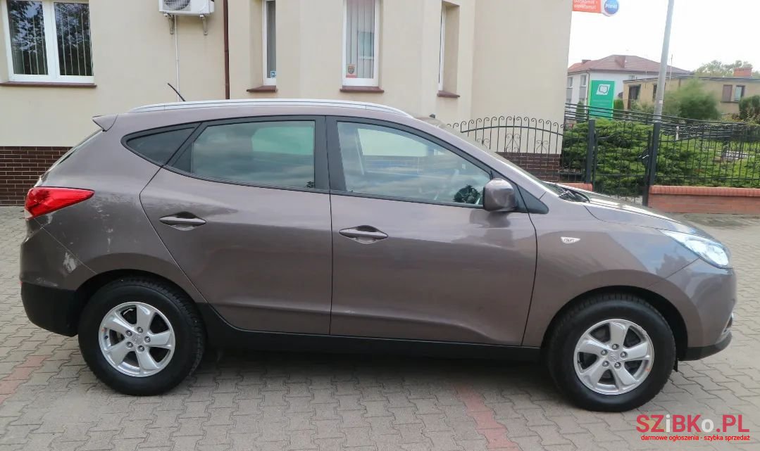 2012' Hyundai ix35 photo #4